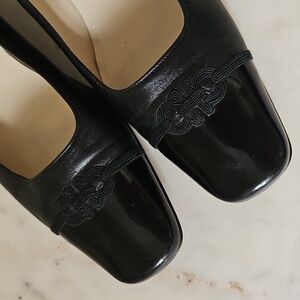 FERRAGAMO: Vintage Gancini Black Leather Block Heels